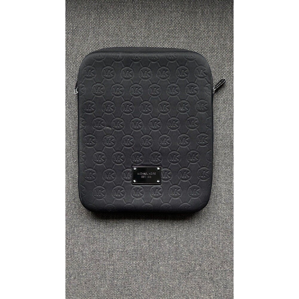 Michael Kors sleeve ipad or tablet
